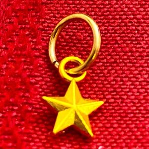 5/$10❤️❤️❤️NEW Brass Star Charm Pendant